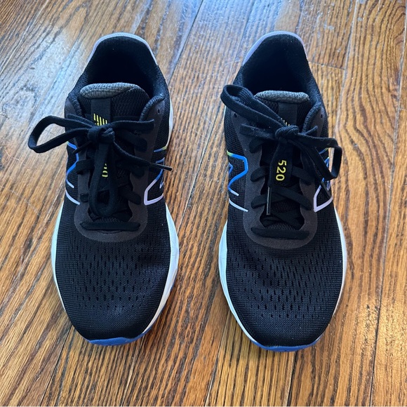 New Balance Shoes - NEW BALANCE 520 V8 Running Shoe